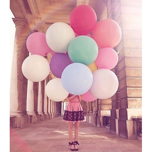 Огромные шары разноцветные