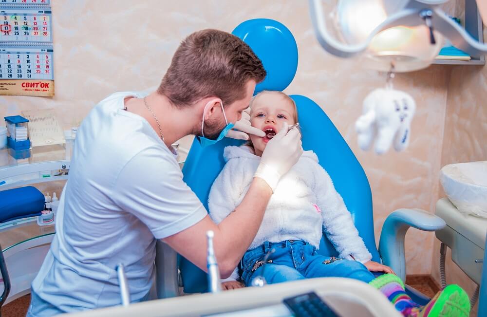 Детский стоматолог