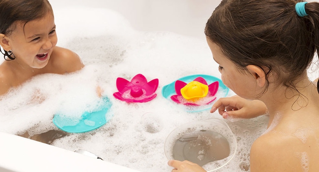 Детские игрушки до года